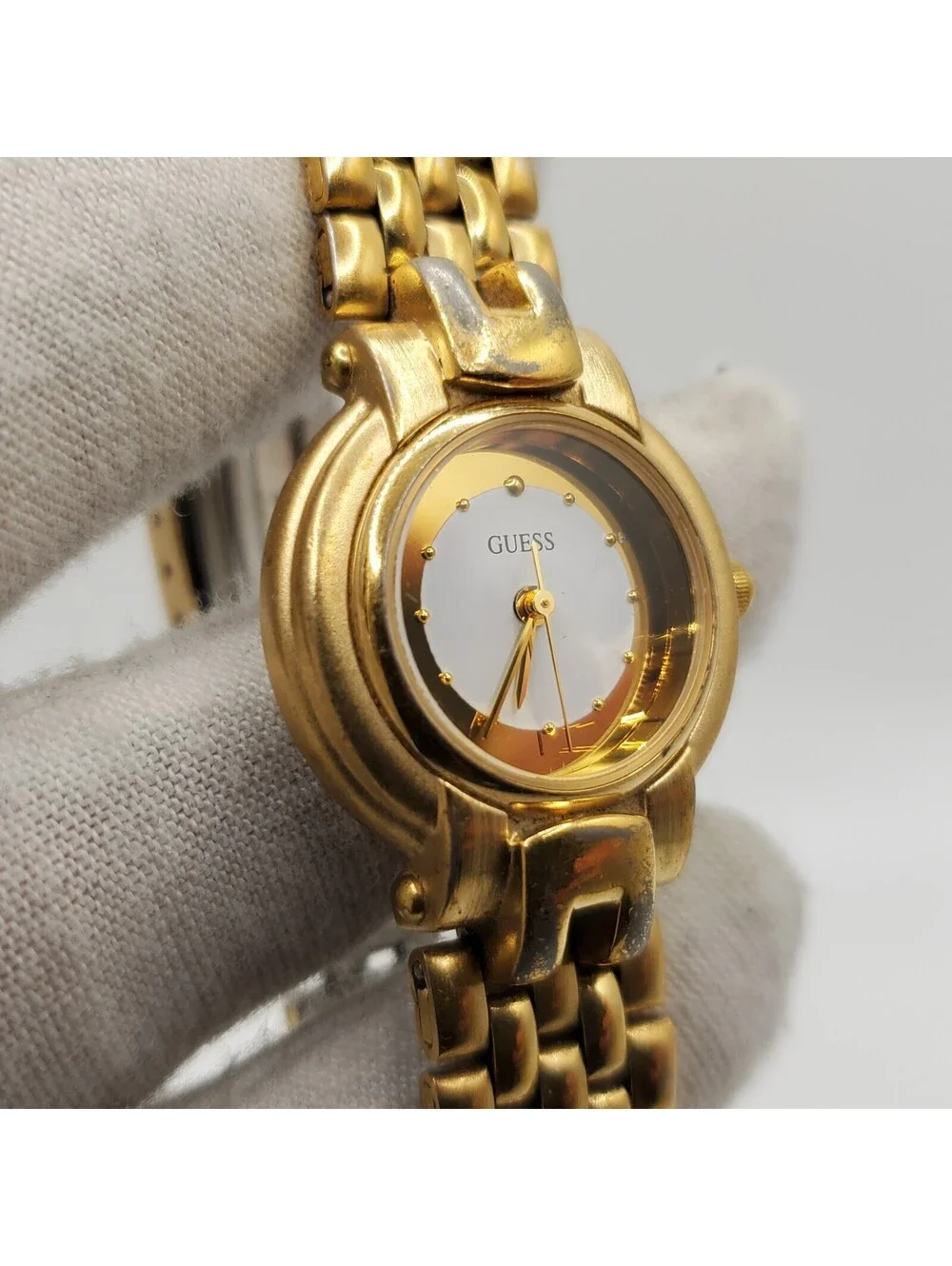 Guess Watch Womens 24mm Gold Tone Round Dial New Battery